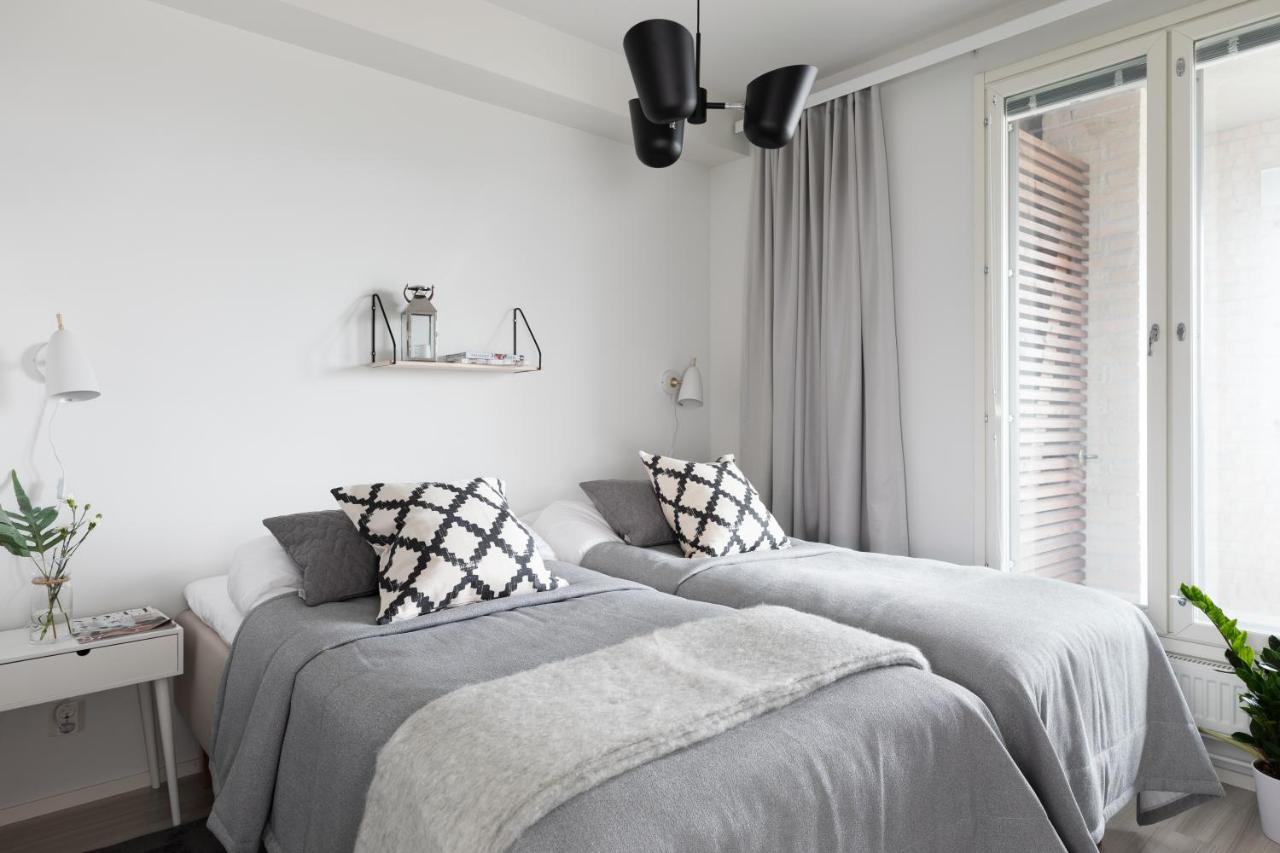 Sleepwell Rio- Tyynimeri With Private Sauna And Parking Appartement Helsinki