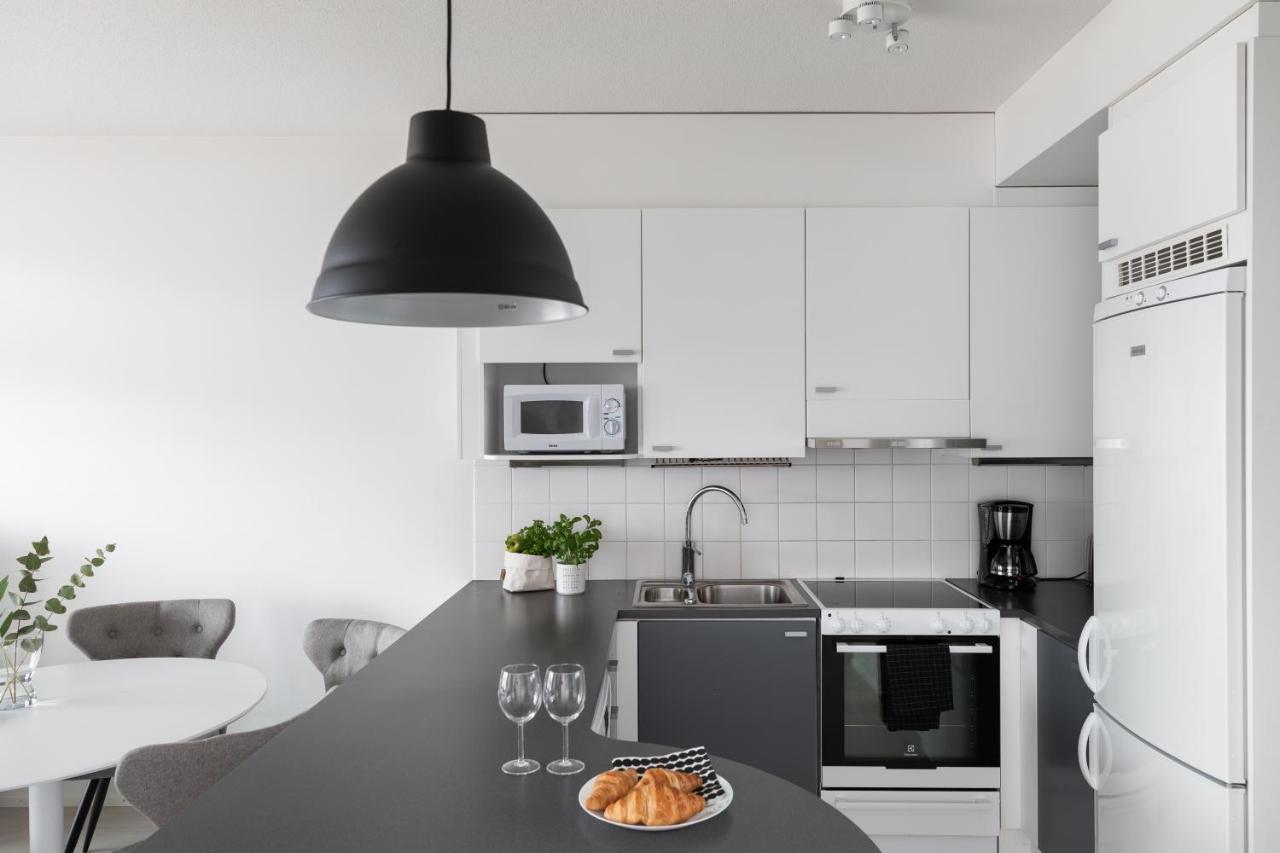Sleepwell Rio- Tyynimeri With Private Sauna And Parking * Helsinki